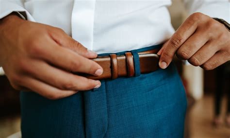 Should You Wear A Belt With Your Suit A Gentlemans Row