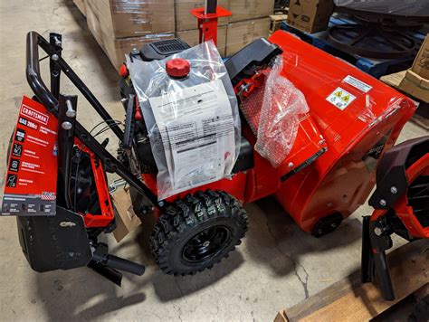 Craftsman Select 24 In 208 Cc Two Stage Self Propelled Snow Blower