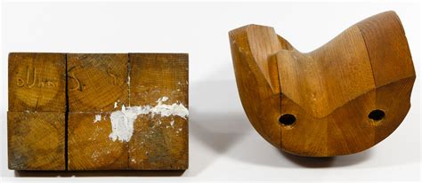 For Auction Bunni Sovetski American B1909 Wood Sculpture 0478