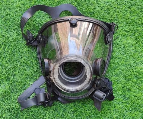 Scott Av 2000 Fire Fighting Scba Full Face Mask Size L Scott Part No