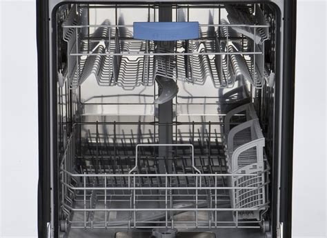What features does the 300 series have that the ascenta series doesn't? Bosch Ascenta SHX3AR75UC Dishwasher - Consumer Reports
