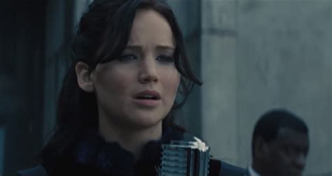 hunger games c8 comment jennifer lawrence a propulsé le frère d un avengers au rang de star