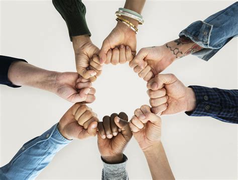 Many hands together (integration) - Desang Diabetes Services