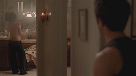 Carrie Anne Moss Nue Dans The Chumscrubber