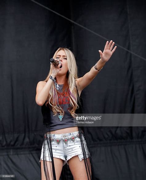 Brooke Eden Performs At Country Thunder Arizona 2016 At Country