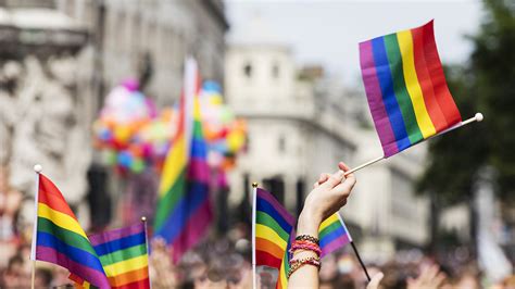 Limpact De La Gay Pride Sur Les Entreprises Yextfr