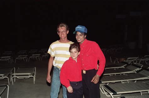 Michael Jackson With Victim James Safechuck COMMENT After Flickr