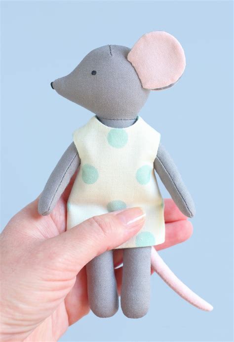 Pdf Two Mini Mice Sewing Pattern And Tutorial Diy Animal Etsy