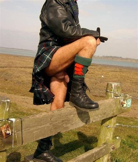 Photo Hot Men In Kilts Page 2 Lpsg