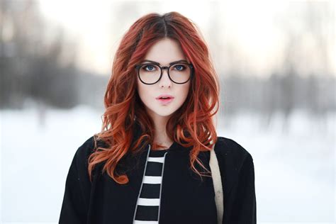 Wallpaper Women Outdoors Redhead Model Long Hair Sunglasses Glasses Open Mouth Snow