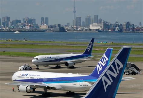 Japans Ana To Order 30 Boeing 18 Airbus Planes