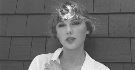 Taylor Swift Drops Ninth Studio Album Evermore Wilsonville