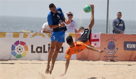 Russia 2021 will be the 11th edition of the fifa beach soccer world cup and will be held in its entirety at the luzhniki olympic complex from 19 to 29 august. Clube Desportivo Nacional Futebol de praia entra a ganhar na 'Champions'