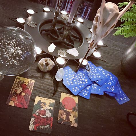 It does not depend exclusively on the symbolic meaning of each card, in this particular case they all have different meanings for our future, it all. Free Tarot Reading Competition - 3 Card - Tarot Readings Online
