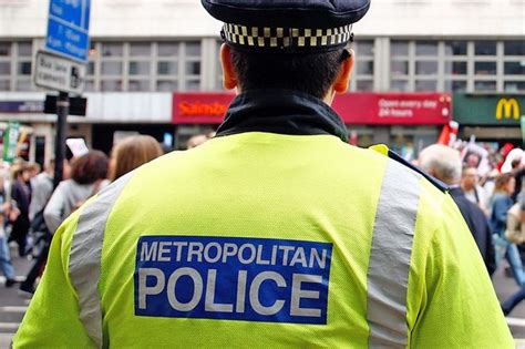 met officer sacked after telling gay colleague i ll open you like a tin of beans with knife