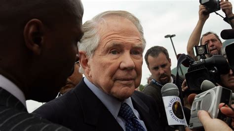 Televangelist Pat Robertson Says Trump Lives In An ‘alternate Reality