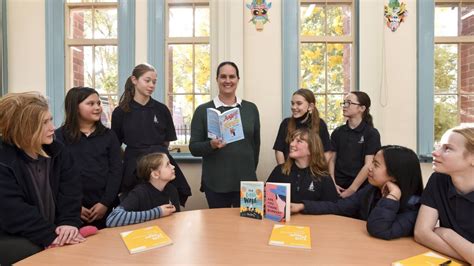 Childrens Author Pip Harry Visits Bendigo School Ahead Of Castlemaine
