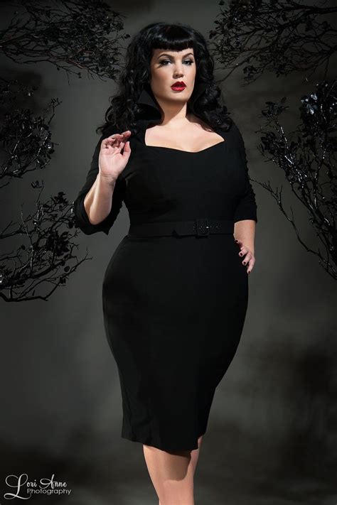 Pinup Couture Lorelei 1940 S Style Plus Size Dress In Black Pinup Girl Clothing Plus Size