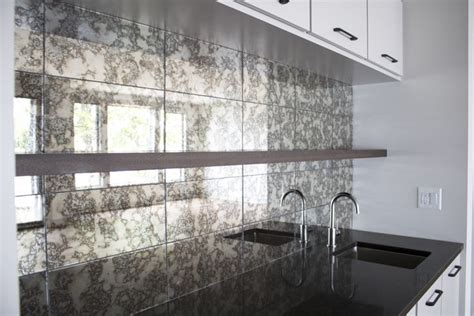 Mirrored Tile In 2020 Mirror Tiles Floor Tile Design Wet Bars