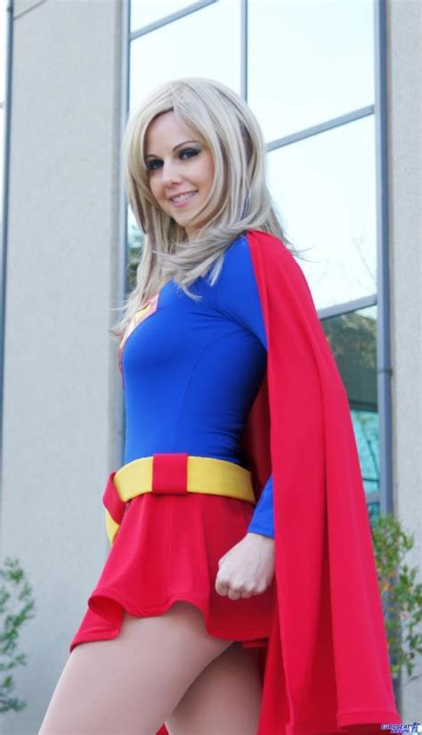 awesomecosplay pics of the day supergirl returns g33k life