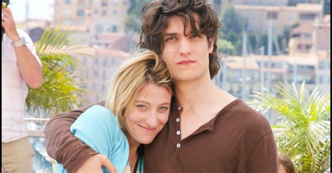 Louis Garrel Et Valeria Bruni Tedeschi Au Festival De Cannes En 2007 Purepeople