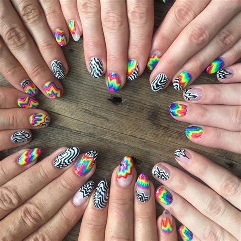 Get Your Groove On With These 11 Tie Dye And Black Nails Brit Co