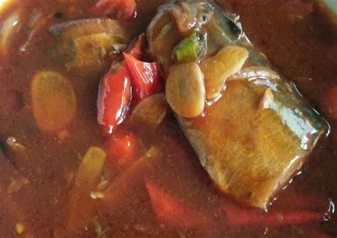 Ikan sarden dalam kaleng biasanya sudah diberi bumbu saus tomat. Cara Memasak Sarden Kalengan Kecil - Masak Memasak