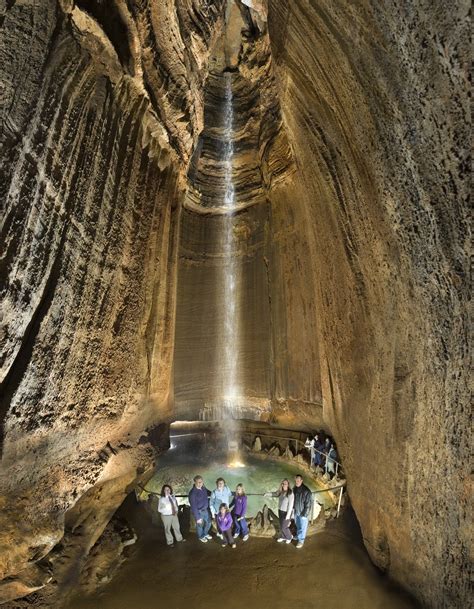 Foto At The Falls Ruby Falls To Hold Special Photo Tour Caving News