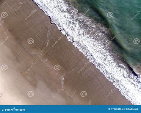 Oceano Pacifico Di Spiaggia Diagonale Fotografia Stock Immagine Di