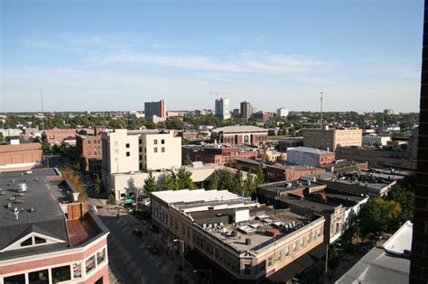 Champaign Il Shows Most Of Champaignurbanas Skyline From Around