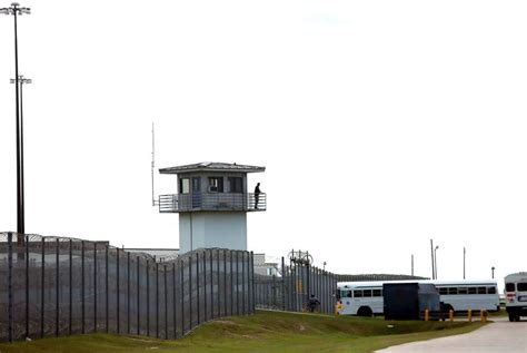 Texas Prisons Wont Accept New County Jail Inmates As Coronavirus