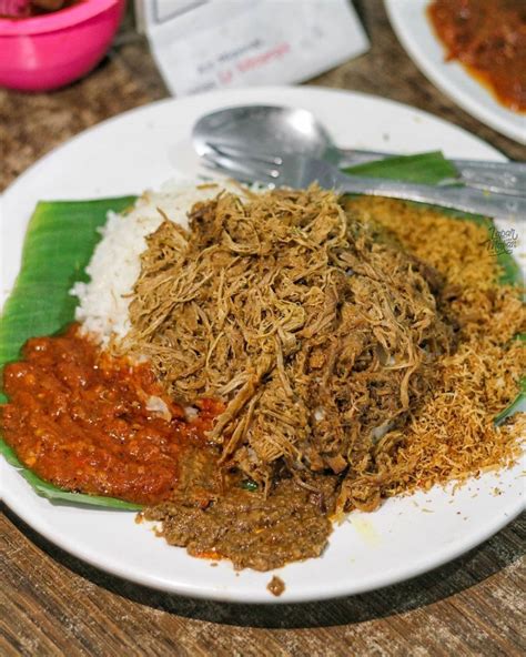 Punya daging dan tulang sapi? 9 Aneka Hidangan Nasi Khas Jawa Timur yang Menggugah Selera