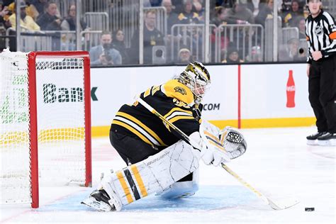Boston Bruins Goalie Linus Ullmark Scores Goal Against Canucks Daily