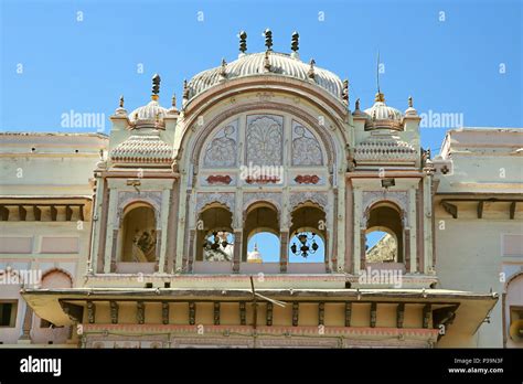 Detail Of Ram Raj Temple Orchha Madhya Pradesh India Stock Photo Alamy