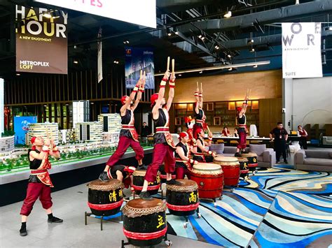 Here is the 24 seasons drum performance by the vr drumming academy at the taiwan excellence pavilion 2017. VR Drumming Academy