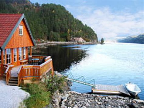 Möchtest du ein haus in norwegen kaufen, so fallen neben dem kaufpreis auch noch kaufnebenkosten an. Norwegen Norwegen: Spezielle Ferienhäuser für Angler