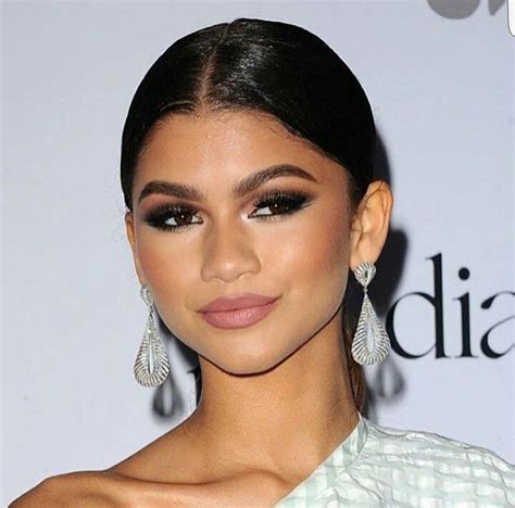 zendaya makeup 90s makeup look glam makeup makeup inspo fashion makeup makeup inspiration