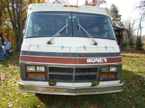 3200 1985 Honey Motorhome 27 Foot Waterford In Detroit Mi
