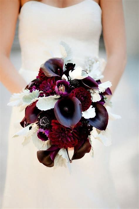 An arrangement of deep aubergine or 50 blooming beautiful bouquets. 18 Most Beautiful Calla Lily Wedding Bouquets | Roses & Rings