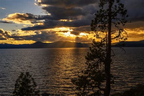 Premium Photo Sunset Above Lake Tahoe In California