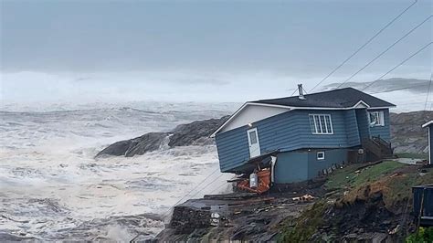 Fiona Hits Canadas Atlantic Coast Causing Flooding And Power Outages