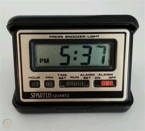 Spartus Quartz Travel Digital Alarm Clock W Snooze Light Collapsible
