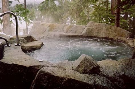 10 Alluring Outdoor Hot Tubs Wed Love To Take A Soak In Need To Have Hot Tub Backyard