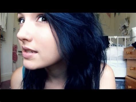 This hair color has become a huge trend in recent times. I had to dye my hair midnight blue ): - YouTube