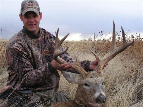 Trophy Mule Deer And Whitetail Hunts
