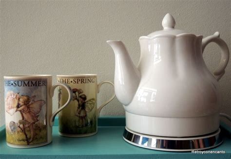 La Hora Del Té En El Taller Tea Pots Tableware Tea Time Proposals Atelier Dinnerware