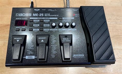 Used Boss ME-25 Guitar Processor