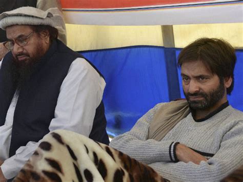 Hafiz saeed often targets the youths(especially teenagers) of jammu and kashmir and provokes them on the name of religion to. Yasin Malik | Returns | From | Pakistan | No Visa | wife ...