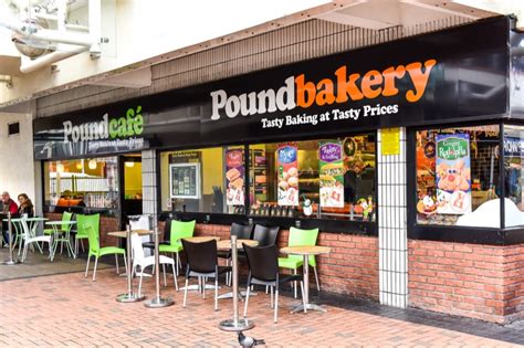 Pound for pound is a ranking used in combat sports, such as boxing, wrestling, or mixed martial arts, of who the better fighters are relative to their weight, i.e. Pound Bakery - Pyramids Birkenhead