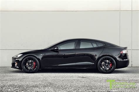 Custom Black Tesla Model S With Ts115 21 Inch Forged Wheels In Gloss
